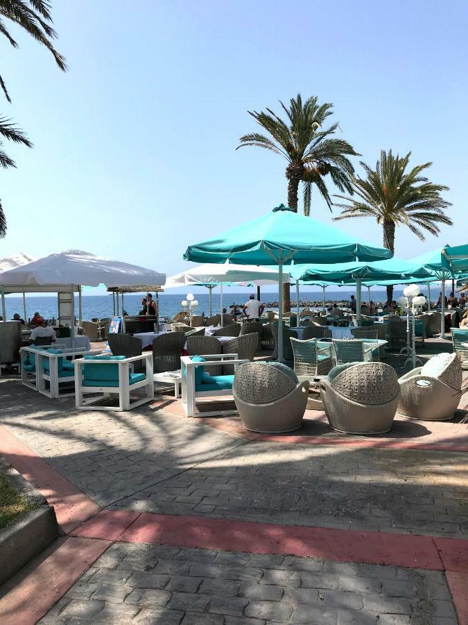Torres De Yomely Playa Las Americas プラヤ・デ・ラス・アメリカス エクステリア 写真
